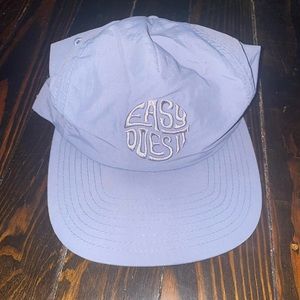Katin hat.